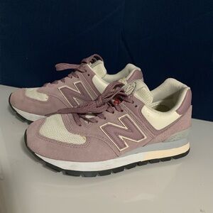 New Balance Women's Mauve and Cream Sneakers